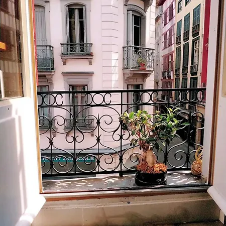Carre Des Halles Apartmán *
